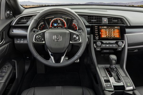 2020 Honda Civic Hatchback Sport Touring Instrumentation