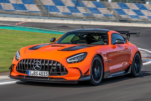 2021 Mercedes-Benz AMG GT Black Series coupe