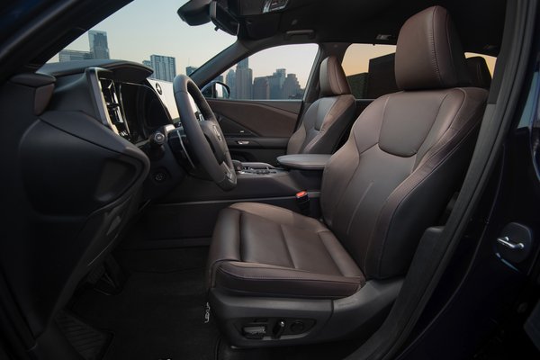 2024 Lexus TX 550h+ Interior