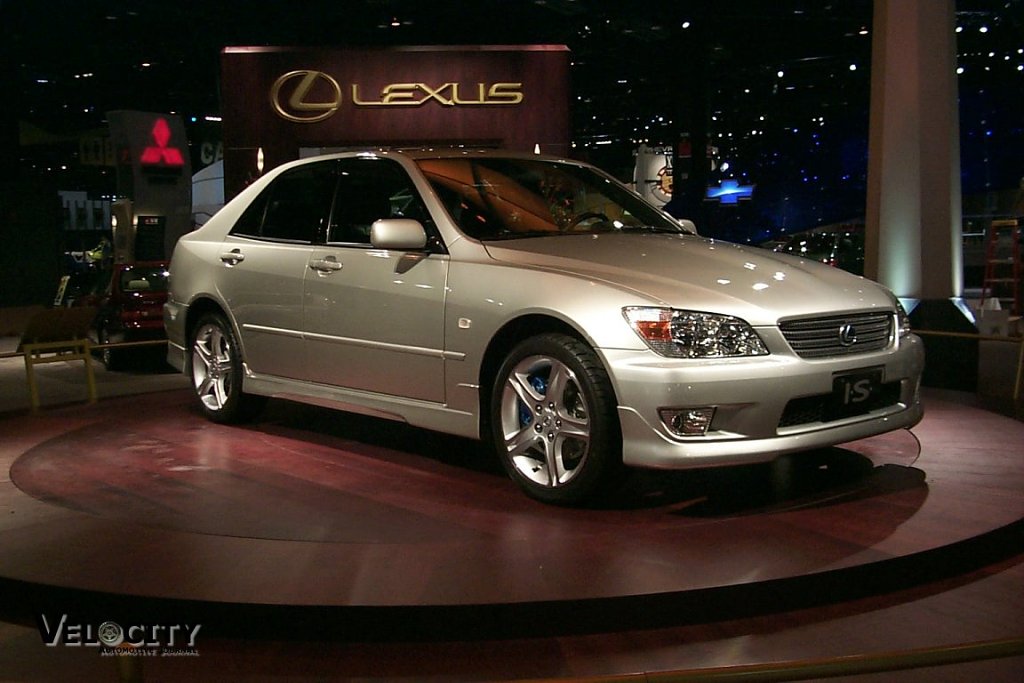 2000 Lexus IS