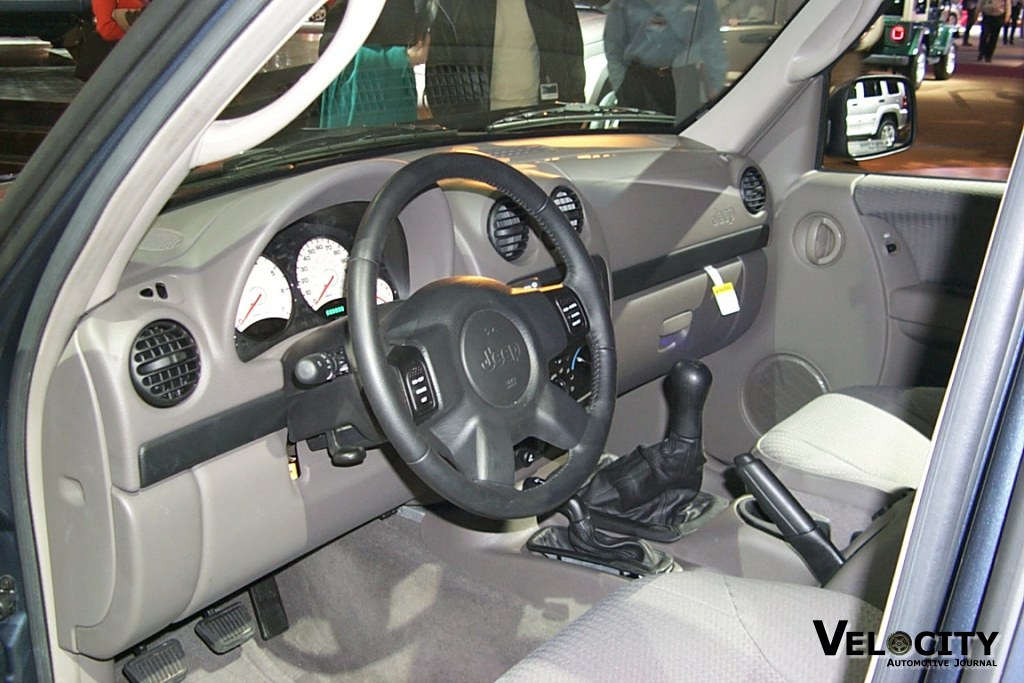 2002 Jeep Liberty interior