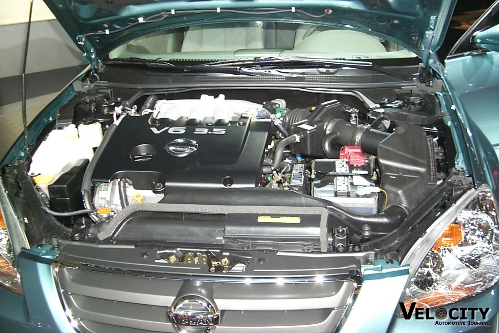 2002 Nissan Altima 3.5-Liter V6 engine