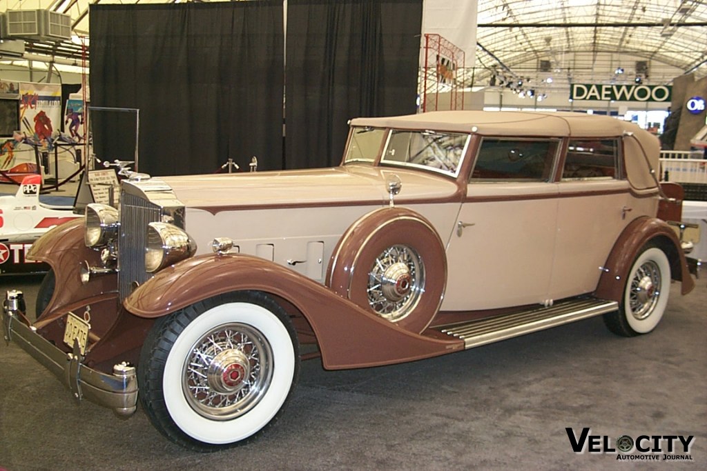 1933 Packard 10th Series Cabriolet Deville