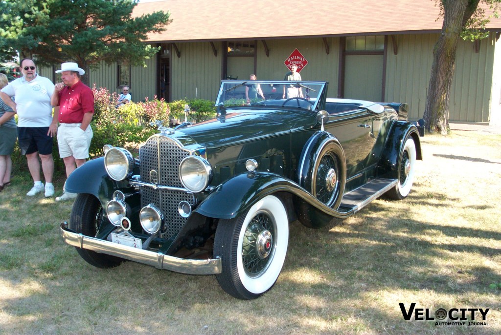 1932 Packard 8