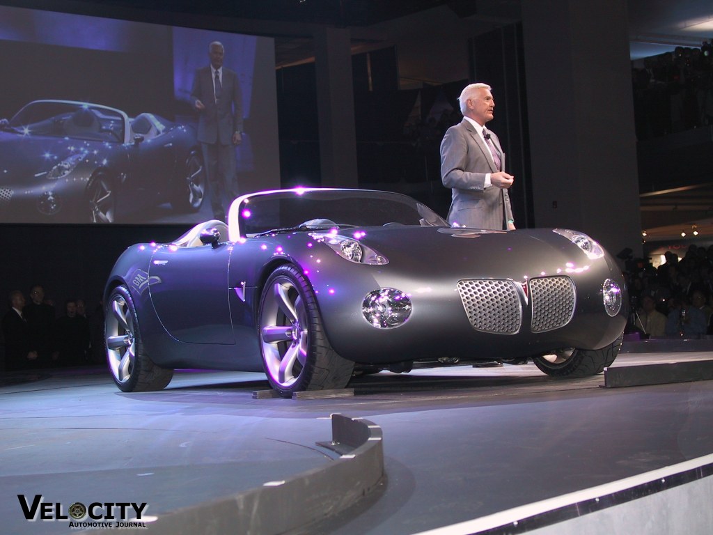 2002 Pontiac Solstice Roadster concept (pictured with Bob Lutz)