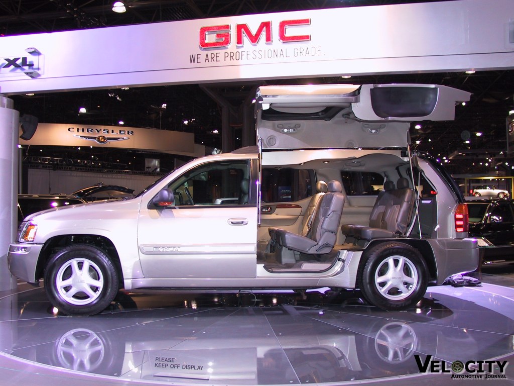 2003 GMC Envoy XL cutaway