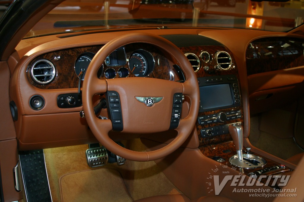 2004 Bentley Continental GT interior