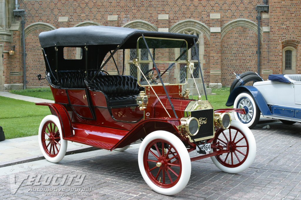 1910 Ford Model T Canadian Touring