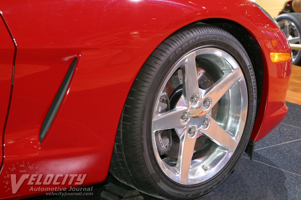 2005 Chevrolet Corvette Wheel