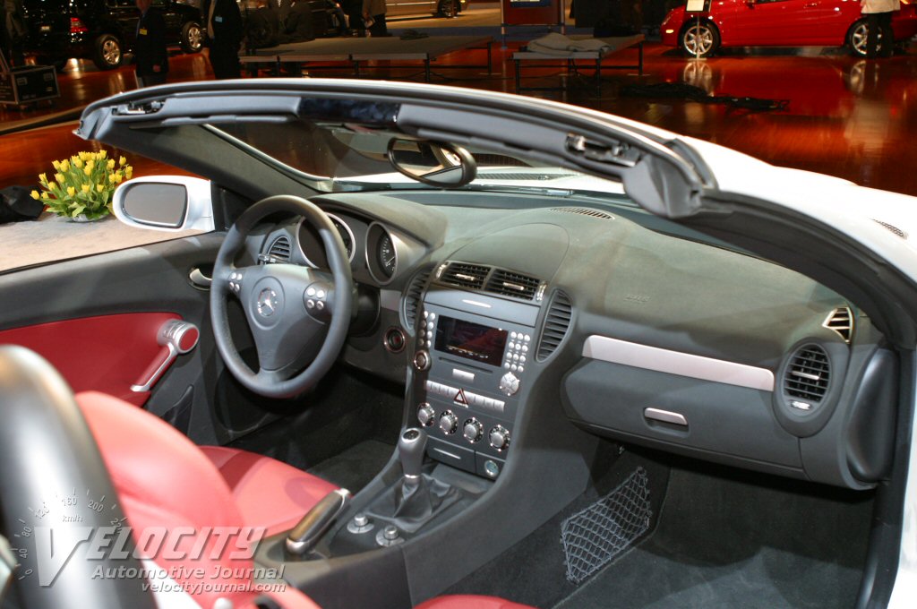 2005 Mercedes-Benz SLK Interior