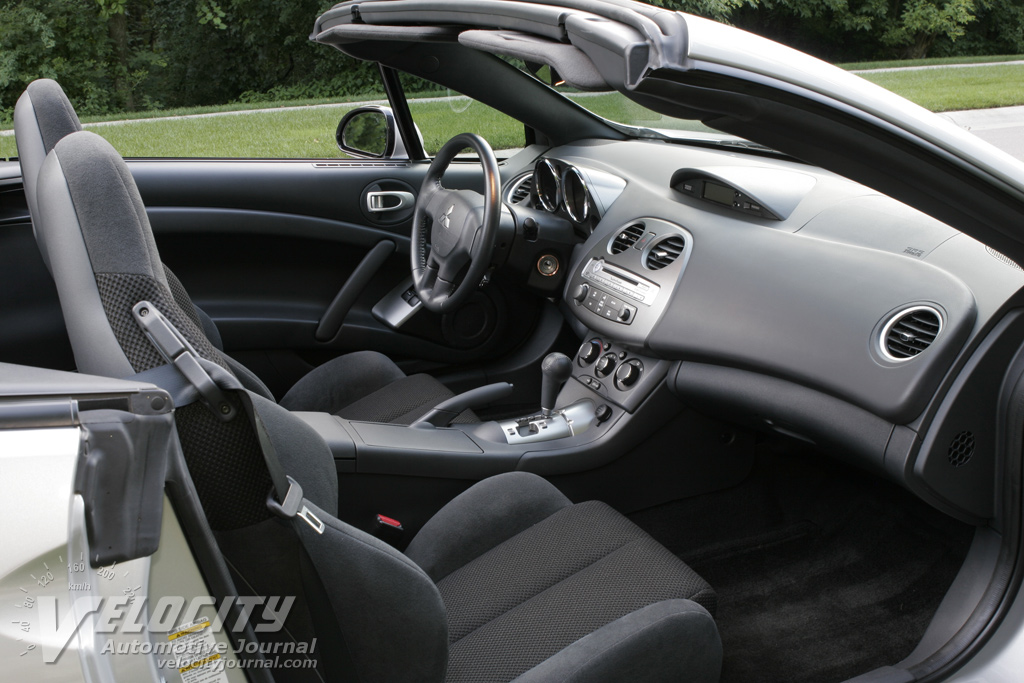 2007 Mitsubishi Eclipse Spyder GS Interior