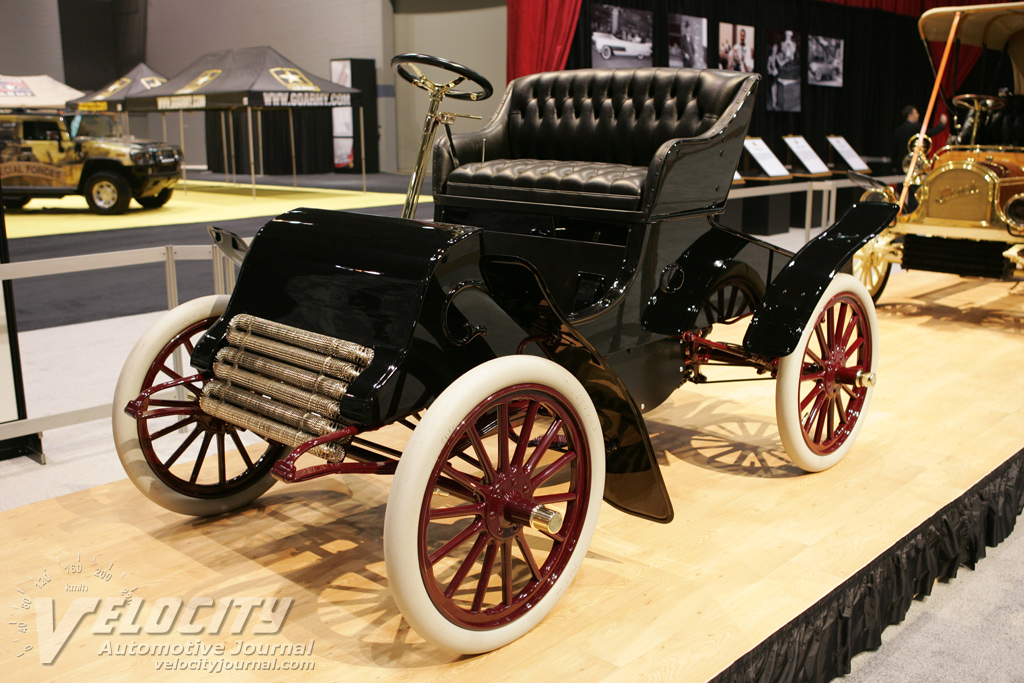 1902 Cadillac runabout