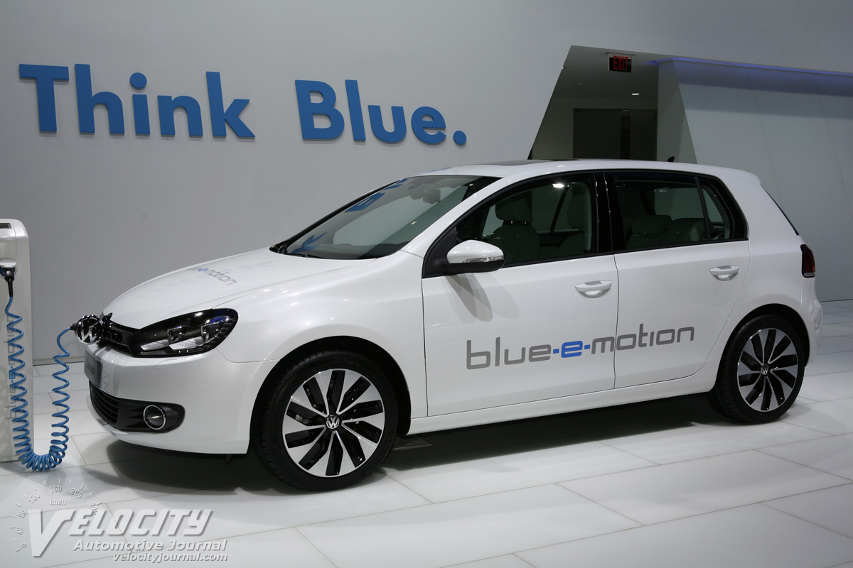 2013 Volkswagen Golf Blue E Motion
