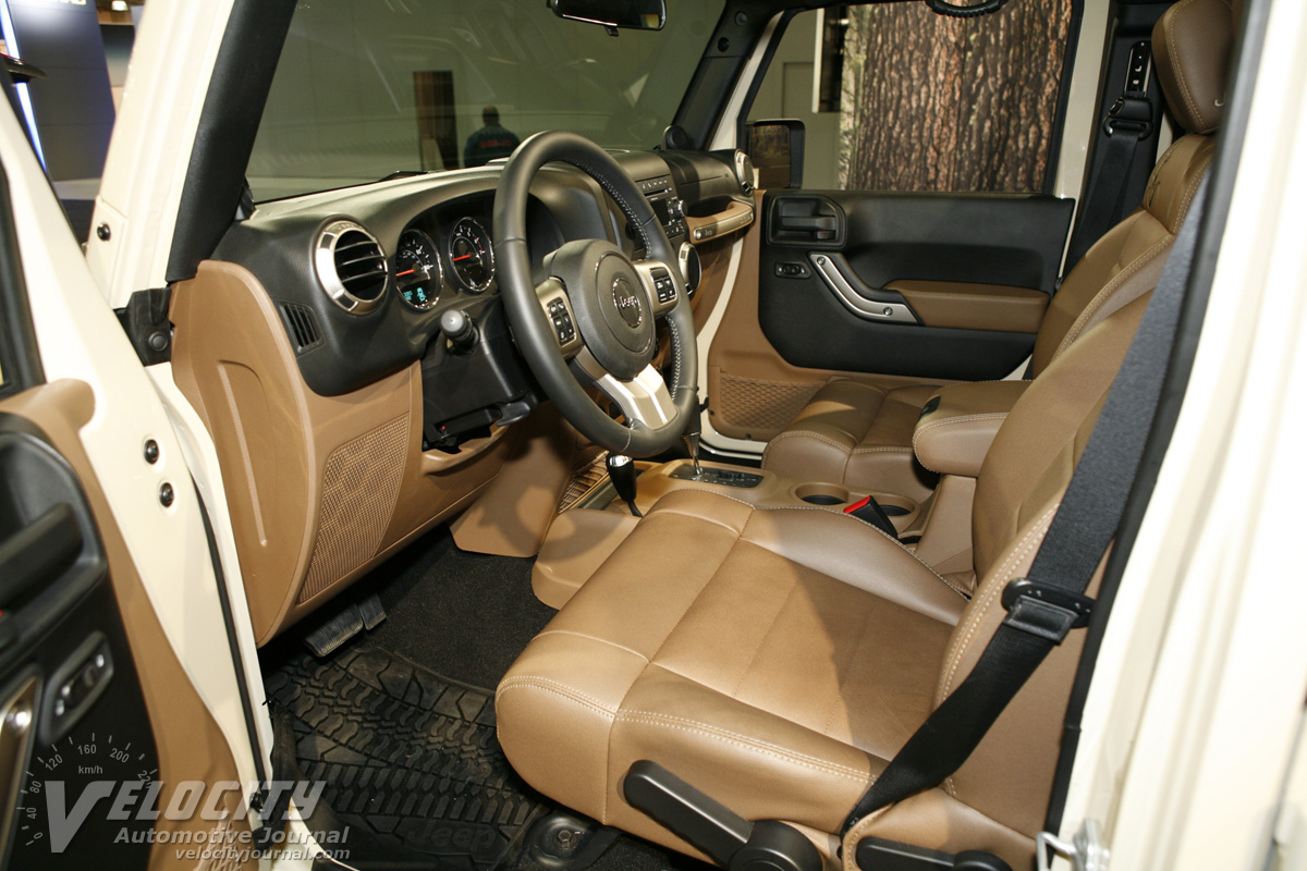 2011 Jeep Wrangler Unlimited Interior