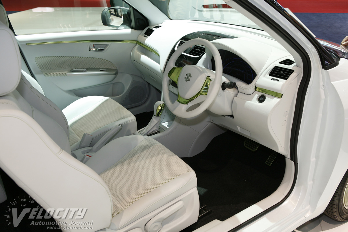 2012 Suzuki G70 Interior