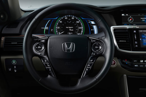 2017 Honda Accord Hybrid Instrumentation