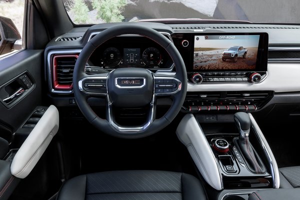 2023 GMC Canyon AT4X Edition 1