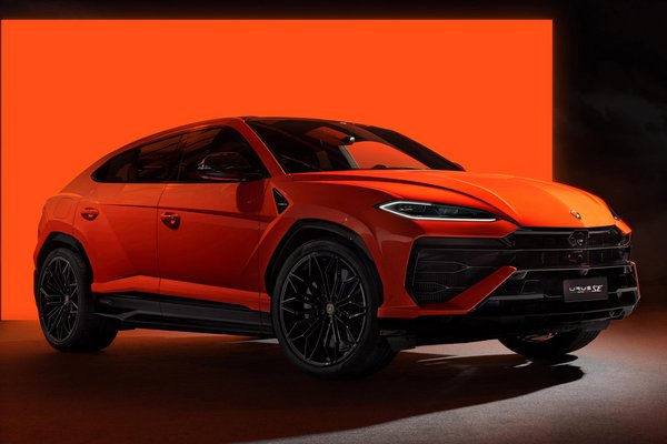 2025 Lamborghini Urus