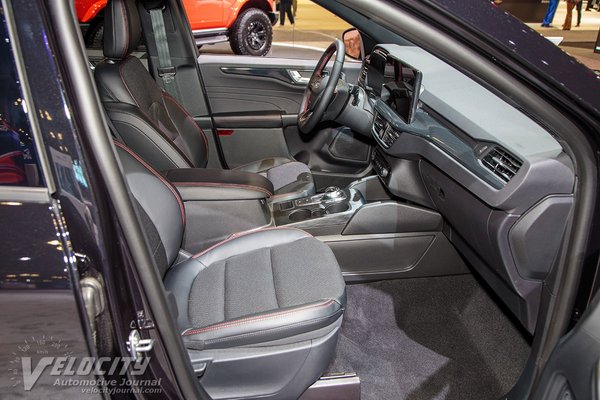 2025 Ford Escape Interior