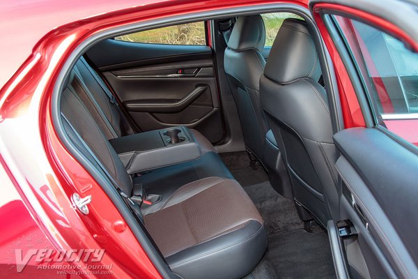 2025 Mazda Mazda3 Premium Hatchback Interior