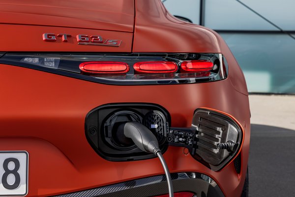 2025 Mercedes-Benz AMG GT 63 Coupe
