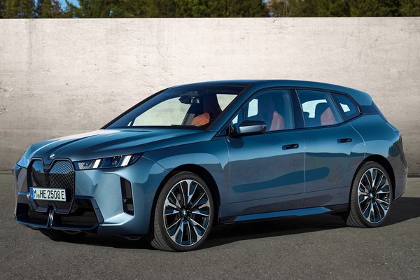 2026 BMW iX