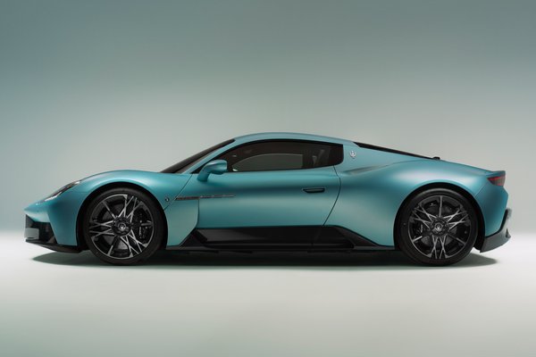 2026 Maserati MCPura