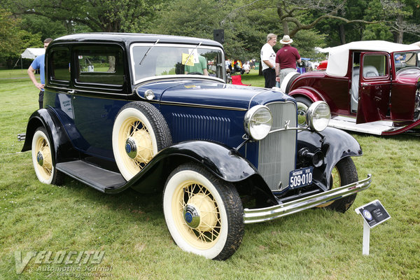 1932 Ford V8 Victoria