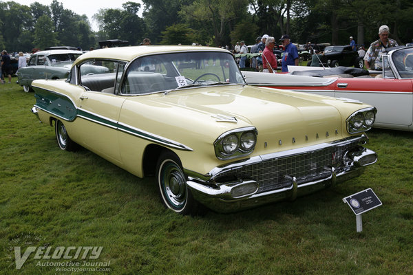 1958 Pontiac Chieftain Coupe