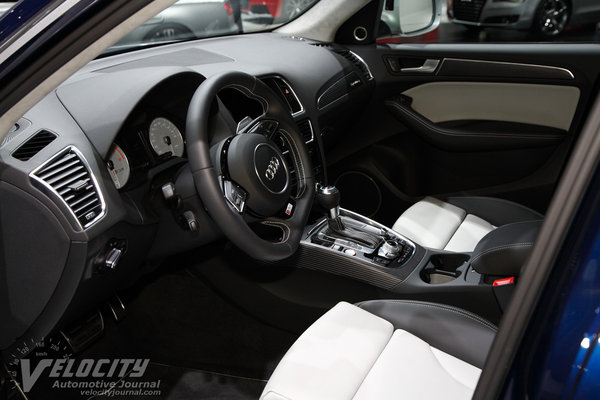 2014 Audi S Q5 Interior