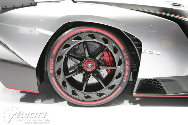 2013 Lamborghini Veneno Wheel