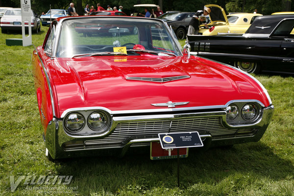 1961 Ford Thunderbird hardtop