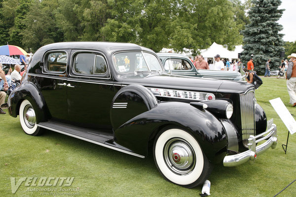 1940 Packard 180 sedan