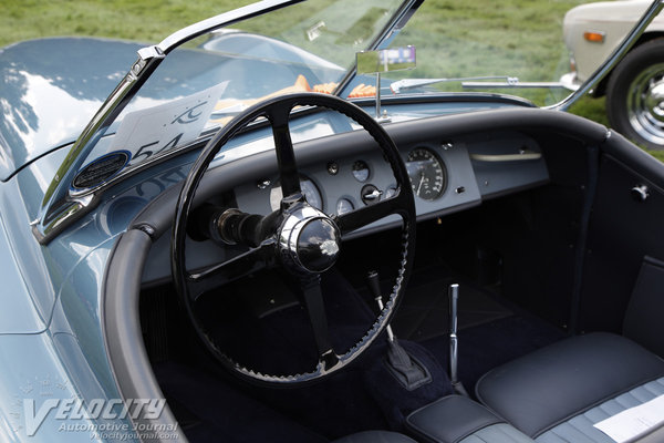 1952 Jaguar XK-120 roadster Interior