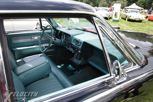 1961 Lincoln Continental Interior