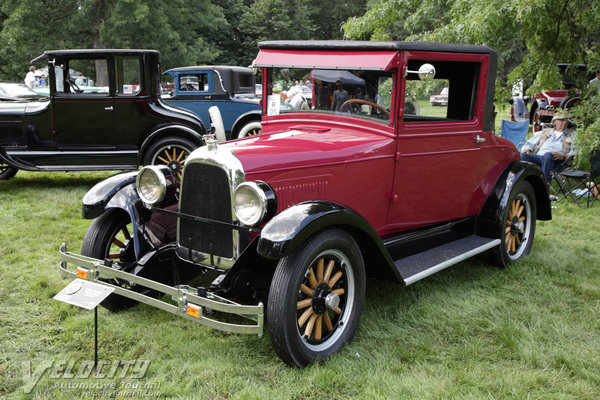 1928 Whippet coupe