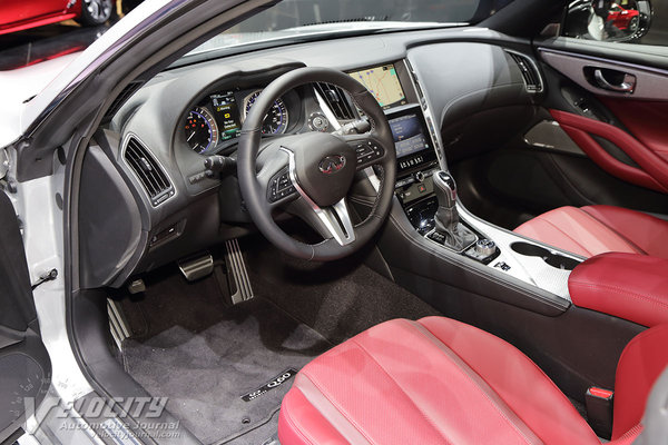 2017 Infiniti Q60 Coupe Interior