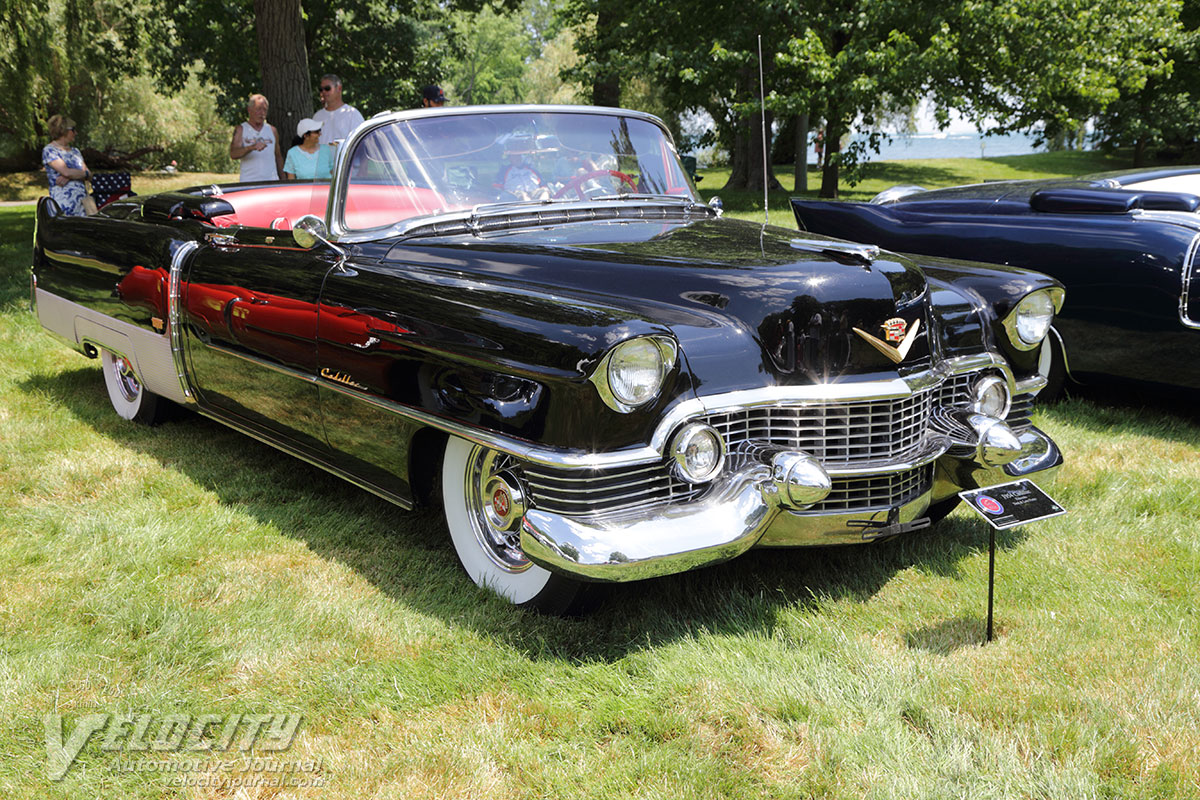 1954 года купить. Cadillac Eldorado 1954. Кадиллак Эльдорадо 1954. Кадиллак Эльдорадо 1940. 1954 Cadillac 1 24.
