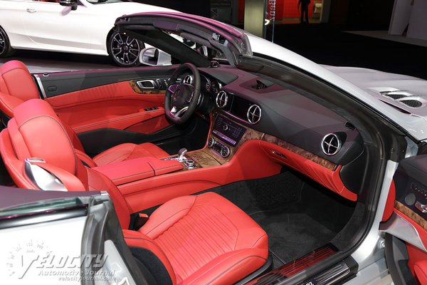 2018 Mercedes-Benz SL-Class Interior