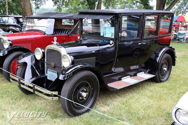 1925 Dodge sedan