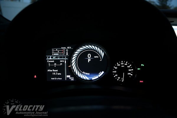 2018 Lexus GS F Instrumentation