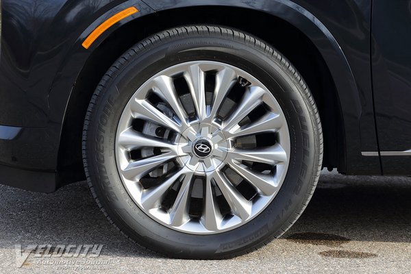 2020 Hyundai Palisade Limited AWD Wheel