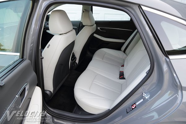 2020 Hyundai Sonata Hybrid Limited Interior