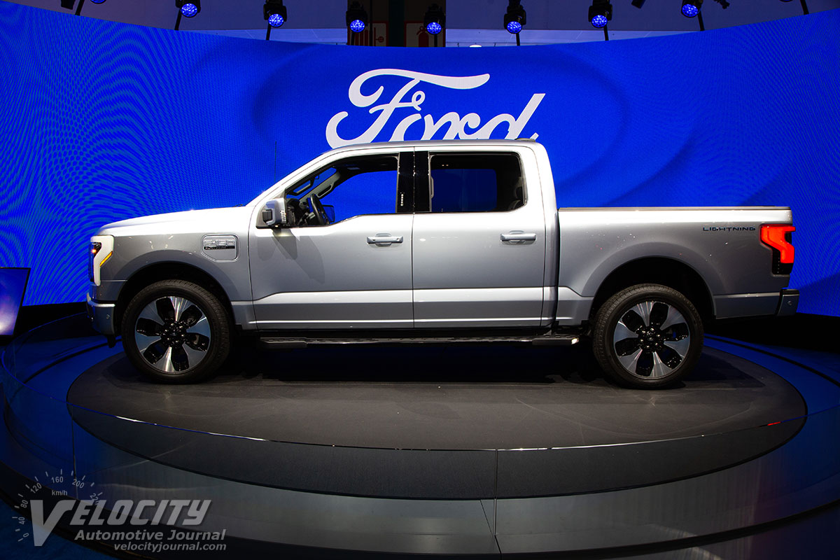 2022 Ford F 150 Lightning Pictures