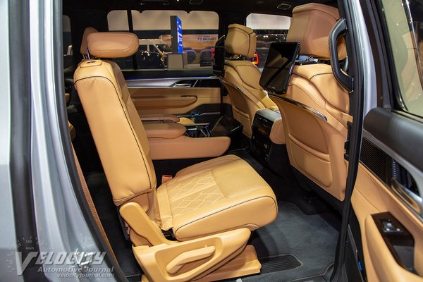 2022 Jeep Grand Wagoneer Interior