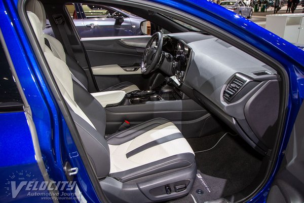 2022 Lexus NX 450h  Interior