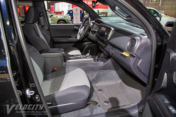 2022 Toyota Tacoma Double Cab Interior