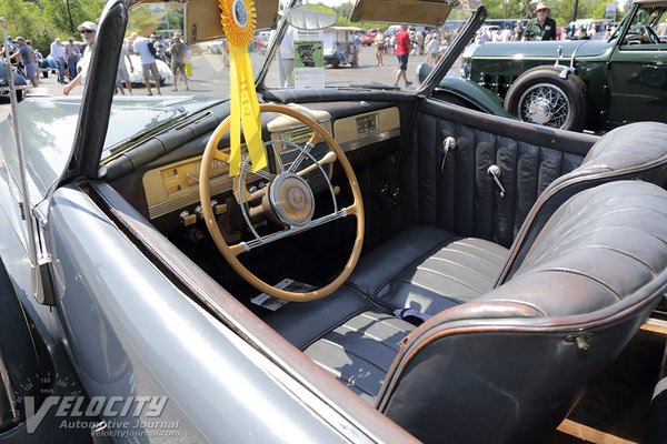 1941 Packard Super Eight 180 Darrin Convertible Interior
