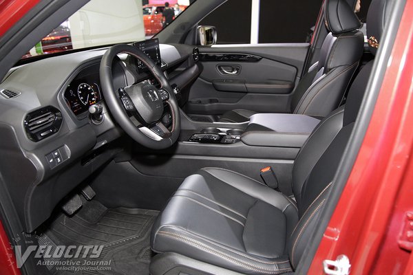 2023 Honda Pilot Interior