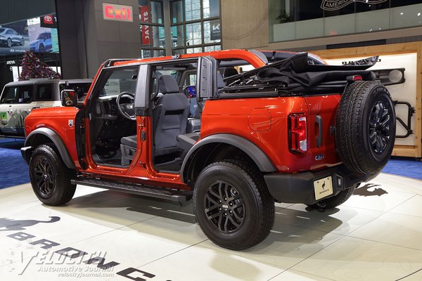 2023 Ford Bronco 4d